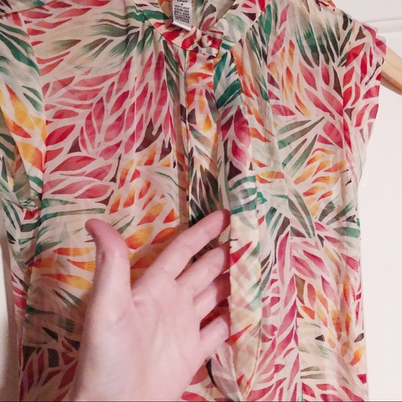 DIANE VON FURSTENBERG silk sleeveless top 4 - Picture 5 of 6